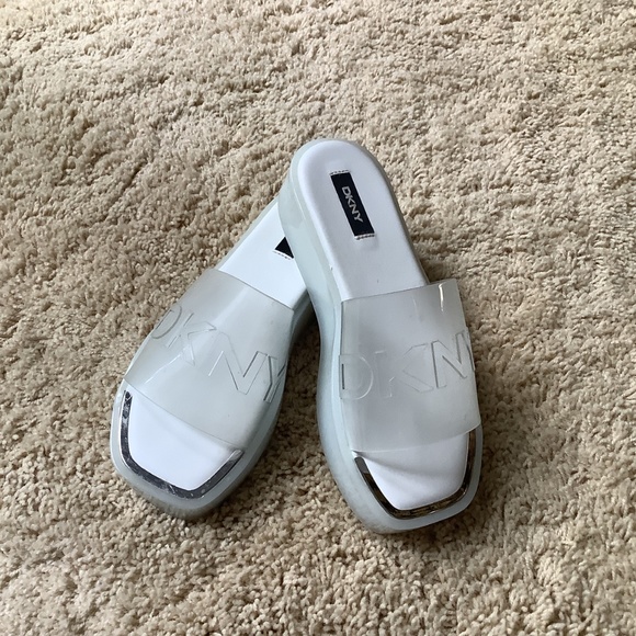 Shoes - Picture 8 of 12